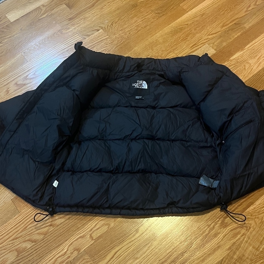 Urban Outfitters x North Face Nuptse Cropped Puffer Jacket Size Large NEW - Picture 11 of 12
